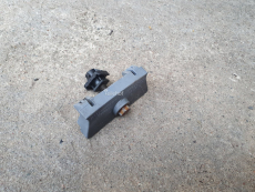 Batterieklemme mit Mutter 09115187 09230756 für Opel Corsa C