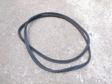 Gummidichtung 13121764 für Heckklappe für Opel Corsa C