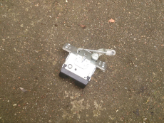 Schloss 90534769 für Heckklappe für Opel Corsa C