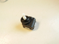 Hella LWR Stellmotor 007878-04 für Ford Focus MK1