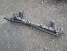 Einspritzleiste 988F-9H487-GA für Ford Mondeo 2 1,8i (Focus 1,8i)