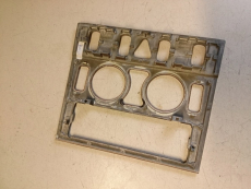 Blende A2106830308 für Mittelkonsole Platane Classic für MB 210