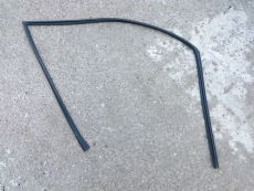 Gummidichtung Scheibenführung vr für Mazda 323F BJ