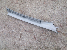 Verkleidung A-Säule vl B25D68171 für Mazda 323 VI BJ