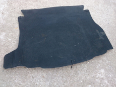 Kofferraumteppich schwarz für Kofferraum für Mazda 323F BJ