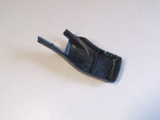 Blende GE4T57043 für Sitzschiene für Mazda 323F BJ