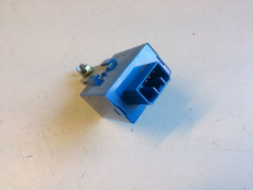 Relais GE4T-66-810 für Mazda 323 BJ