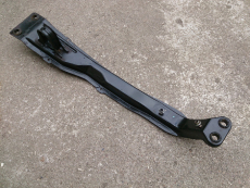 Motorträger vorne 112402F000 für Nissan Primera P11 W11 1,6l