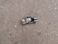 Kreuzgelenk 480802F000 für Nissan Primera P11