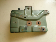 Batteriehalter 648602F030 für Nissan Primera P11 bis 99