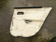 Türverkleidung hl 82901-2F001 für Nissan Primera P11 Traveller