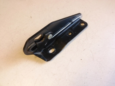 mittlerer Halter 886068F810 für Rücksitzbank für Nissan Primera P11