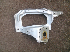 Scheinwerferaufnahme 09114128 oben rechts für Opel Corsa C Z157