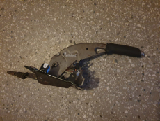 Handbremshebel 13125285 mit chrommattierten Knopf für Opel Corsa C