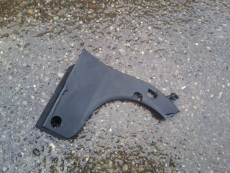 untere Abdeckung 90506280 für Masseband für Opel Vectra B