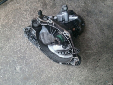 5-Gang Schaltgetriebe F15 90522510 für Opel Vectra B