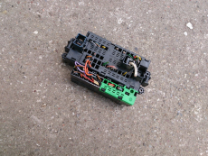 Sicherungskasten 9635518180 189028 für Peugeot 206