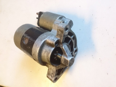 Mitsubishi Anlasser M002T 13081 0,7kW für Peugeot 206