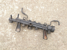 Düsenstock 9619012480 für u.a. Peugeot 306 1,4l 55kw