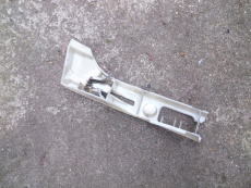 Halter 05852 D für Stoßstange vorne für Renault Megane I Ph2