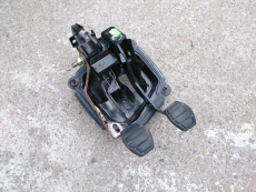 Pedalblock 7700832154 für Renault Megane I Scenic I ab 99