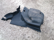 Verkleidung hl schwarz 65867429G für Kofferraum für Seat Cordoba 6K Polo Classic bis 99