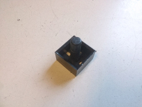 Halter Zapfen 09115229 für Hutablage für Opel Corsa C