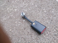 Gurtschloss Gurtpeitsche 129282636 vr für Fiat Marea 185