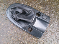Schaltsackblende 2M5X-A045B78-CAW für Ford Focus MK1