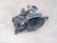 Schaltgetriebe 98WT-7F096-AC V/2 für Ford Focus MK1 1,6l 16V