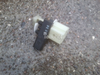 Kontaktschalter 97BG14017EA für Schließzylinder in Heckklappe für Ford Mondeo 2 Kombi