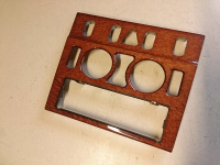 Blende A2106830308 für Mittelkonsole Platane Classic für MB 210