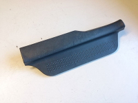 Trittleiste B25D-68-730A hinten rechts für Mazda 323F BJ