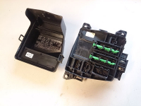 Sicherungskasten B25D66760BD für Mazda 323 VI BJ bis 01
