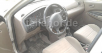 Mazda 323 S V BA Einstiegsleiste hinten links Farbe BJ1