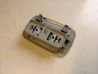 Innenraumleuchte vorne 264305L301 für Nissan Primera P11 98-99