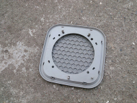 Lautsprecherabdeckung 28194-8F800 für Nissan Primera P11 Traveller