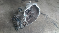 Schaltgetriebe 320102J066 für Nissan Primera P11 W11 1,6l GA16