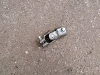 Kreuzgelenk 480802F000 für Nissan Primera P11