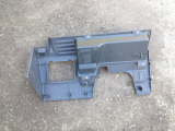 Ablagefach 68106-2F901 Fußraum vl für Nissan Primera P11