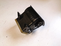 Luftdusche rechts 68761-2F000 für Nissan Primera P11