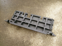 Formteil für Kofferraum 849788F810 für Nissan Primera Traveller