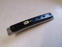 Höhenversteller 878242F010 für Gurt vorne für Nissan Primera P11 bis 99