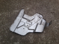 Schutzblech für ABS Block für Opel Omega B bis 1997