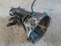 Schaltgetriebe 5-Gang 90523122 GJ für Opel Omega B