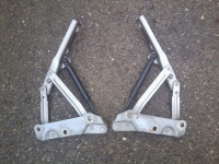 Motorhaube Scharnierset 90508956 RH 90508955 LH Z146 für Opel Vectra B