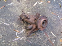 Achsschenkel vr 364753 16mm für Peugeot 306 mit ABS bis 97
