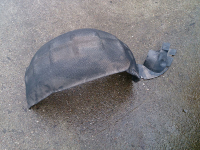 Radhausschale hl 7700434552 E für Renault Scenic I