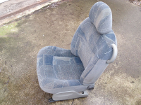 Sitz mit Kopfstütze und Airbag vorne rechts für Renault Scenic I Ph2