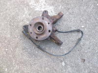 Achsschenkel 8200171673 vl für Renault Megane I Ph2